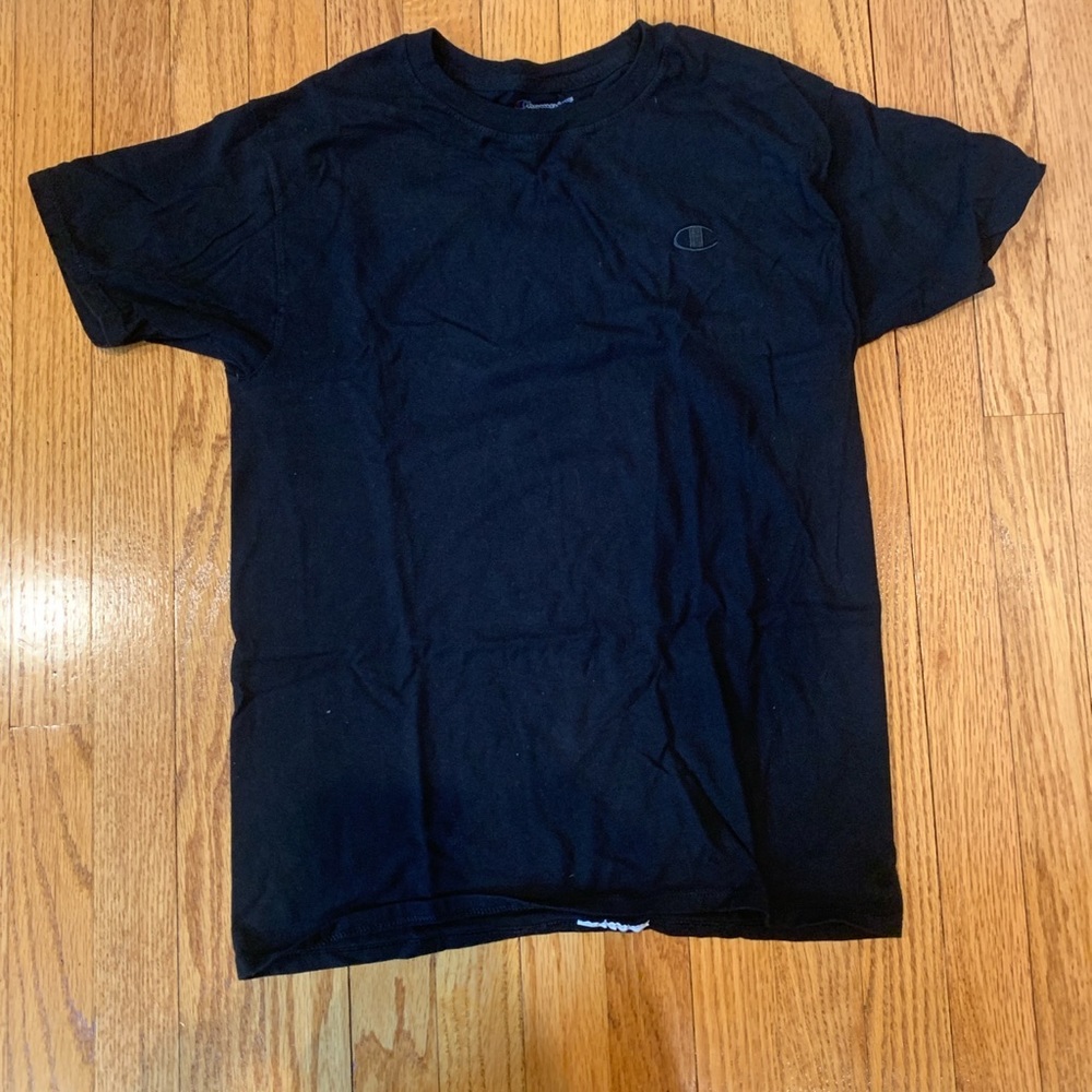 mens small black champion tshirt